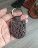 جاکلیدی طرح سنتی چرم طبیعی