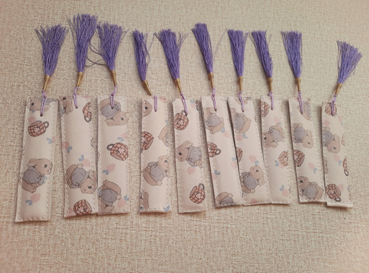 بوکمارک چرمی فانتزی ( نشانگر کتاب ) طرح خرگوش