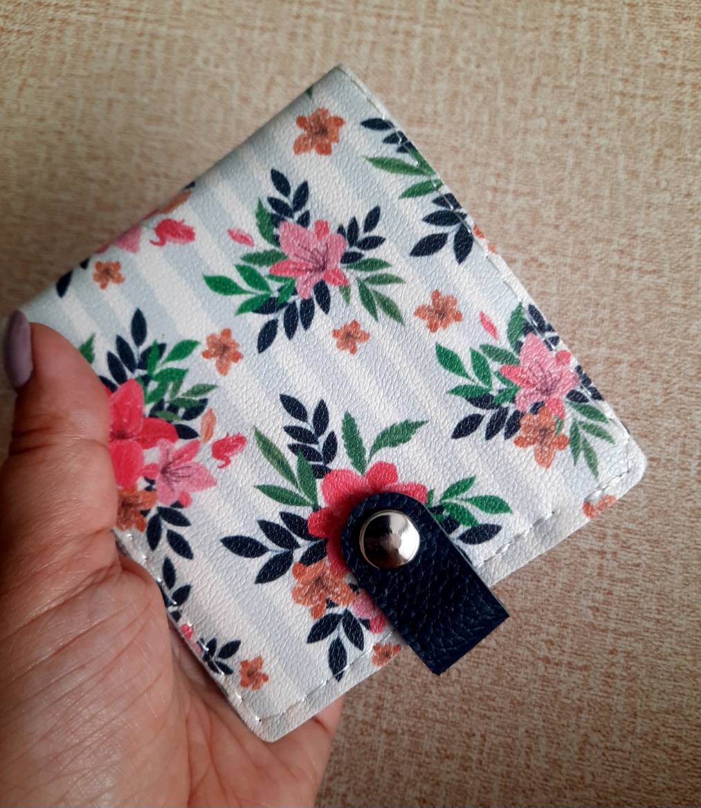 کیف پول جیبی دو رنگ سرمه ای و گلدار